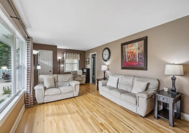Photo 3 of Single family home for sale at 4616 Nord Dr, Minneapolis, MN 55437 | MLS# 7114900 | Listing updated on 2026-09-14
