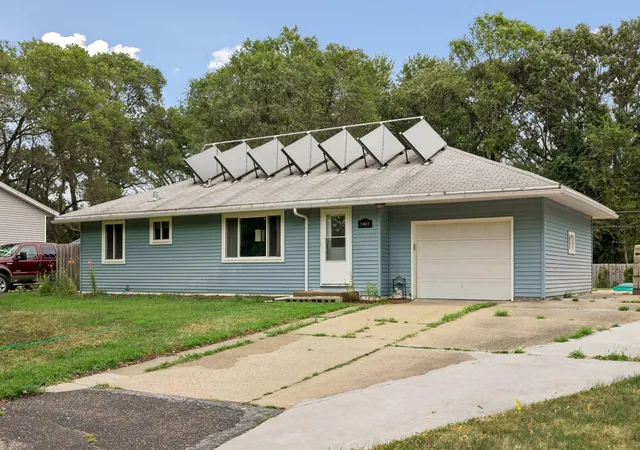 Photo 1 of Sale Pending at 11617 Ilex St Nw, Minneapolis, MN 55448 | MLS# 7114915 | Listing updated on 2026-09-10