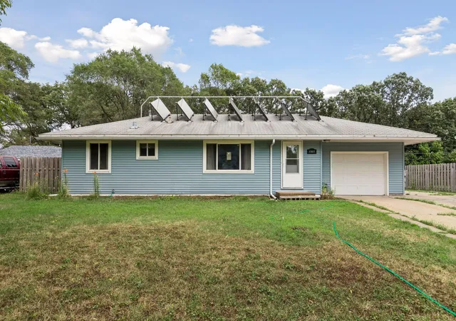 Photo 2 of Sale Pending at 11617 Ilex St Nw, Minneapolis, MN 55448 | MLS# 7114915 | Listing updated on 2026-09-10