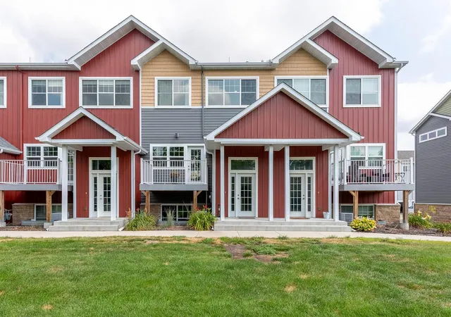 Photo 2 of Single family home for sale at 3025 Bluestem Trl, Mankato, MN 56001 | MLS# 7115029 | Listing updated on 2026-09-11