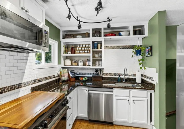 Photo 2 of Single family home for sale at 2429 Ronald Ave, Saint Paul, MN 55110 | MLS# 7115077 | Listing updated on 2026-09-15