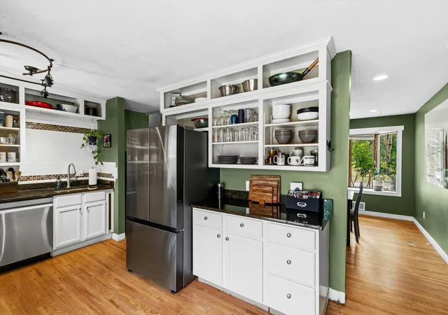 Photo 3 of Single family home for sale at 2429 Ronald Ave, Saint Paul, MN 55110 | MLS# 7115077 | Listing updated on 2026-09-15
