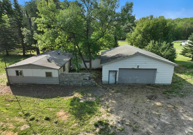 Photo 1 of Single family home for sale at 47099 Center St W, East Grand Forks, MN 56721 | MLS# 7115181 | Listing updated on 2026-09-22