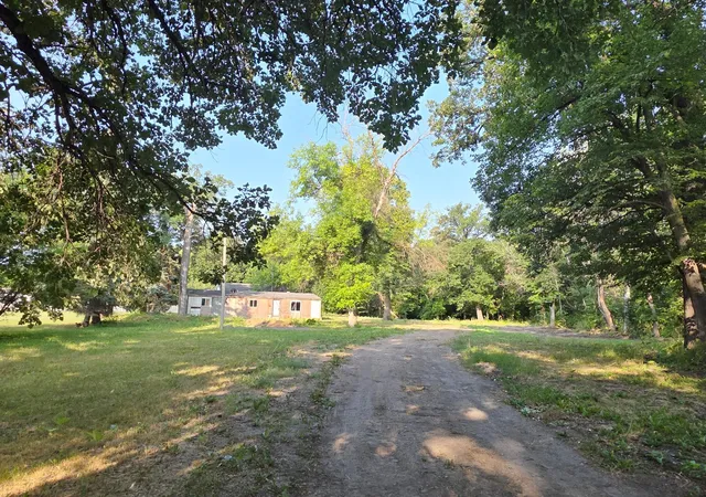 Photo 3 of Single family home for sale at 47099 Center St W, East Grand Forks, MN 56721 | MLS# 7115181 | Listing updated on 2026-09-22