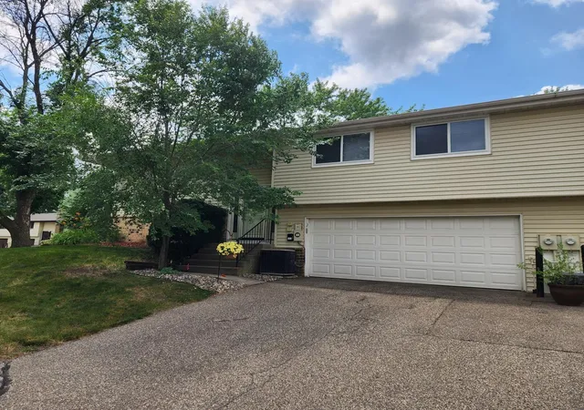 Photo 1 of Single family home for sale at 4444 Woodgate Ct, Saint Paul, MN 55122 | MLS# 7115195 | Listing updated on 2026-09-15