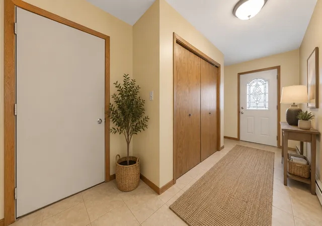Photo 3 of Single family home for sale at 400 Beverly St, Wanamingo, MN 55983 | MLS# 7115419 | Listing updated on 2026-09-12