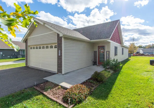 Photo 1 of Sale Pending at 842 Holton Ave, Brainerd, MN 56401 | MLS# 7115612 | Listing updated on 2026-09-14