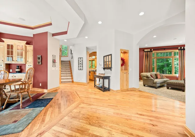 Photo 4 of Single family home for sale at 20658 Belle Lake Rd, Hutchinson, MN 55350 | MLS# 7115718 | Listing updated on 2026-09-23
