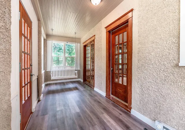 Photo 3 of Single family home for sale at 115 7th Avenue SE, Elbow Lake, MN 56531 | MLS# 7115795 | Listing updated on 2026-09-15
