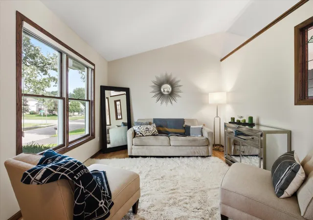 Photo 3 of Single family home for sale at 19858 Jaguar Ave, Lakeville, MN 55044 | MLS# 7115836 | Listing updated on 2026-09-11