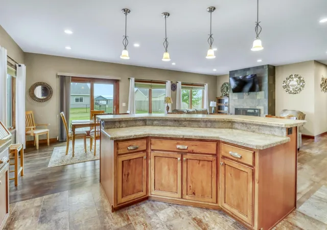 Photo 4 of Single family home for sale at 408 Garfield Ln, Lake Park, MN 56554 | MLS# 7115944 | Listing updated on 2026-10-01
