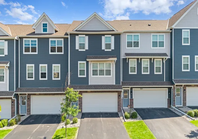Photo 1 of Single family home for sale at 1671 Windigo Ln, Shakopee, MN 55379 | MLS# 7116056 | Listing updated on 2026-09-09