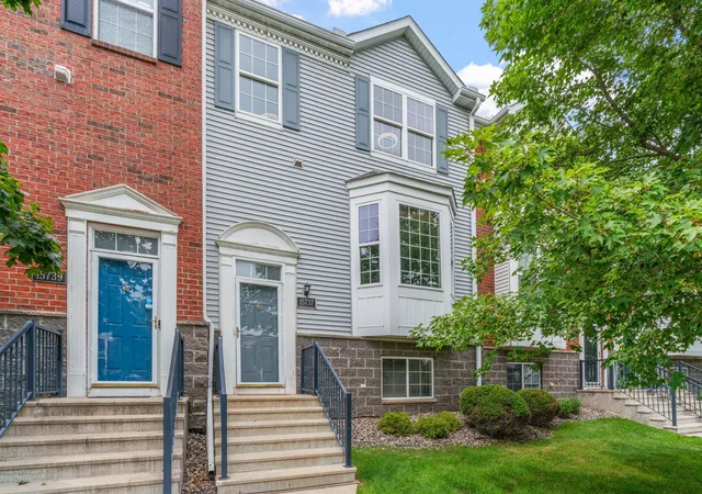 Photo 1 of Single family home for sale at 15737 Foliage Ave, Saint Paul, MN 55124 | MLS# 7116162 | Listing updated on 2026-09-11