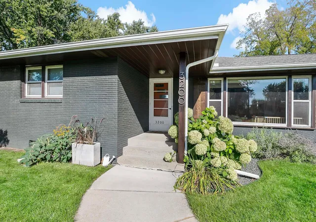 Photo 2 of Sale Pending at 3200 Armour Ter, Minneapolis, MN 55418 | MLS# 7116192 | Listing updated on 2026-09-13