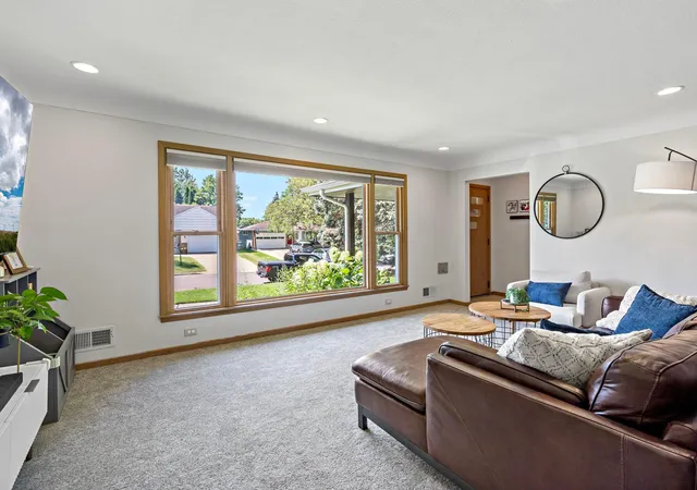 Photo 4 of Sale Pending at 3200 Armour Ter, Minneapolis, MN 55418 | MLS# 7116192 | Listing updated on 2026-09-13