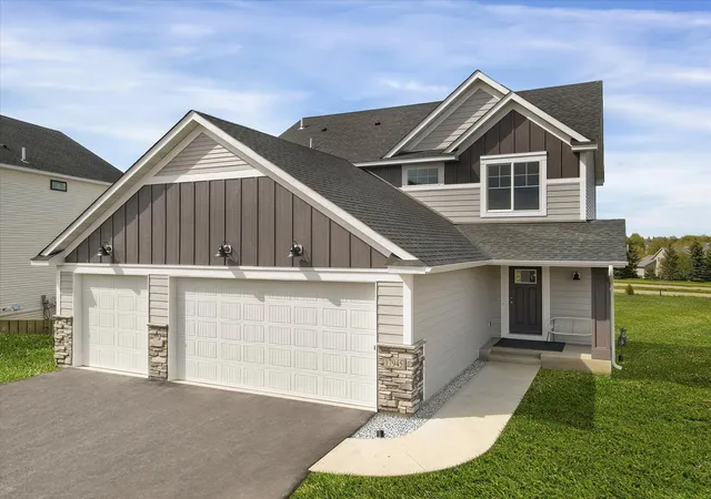 Photo 2 of Single family home for sale at 15781 Aquila Ave, Savage, MN 55378 | MLS# 7116220 | Listing updated on 2026-09-11