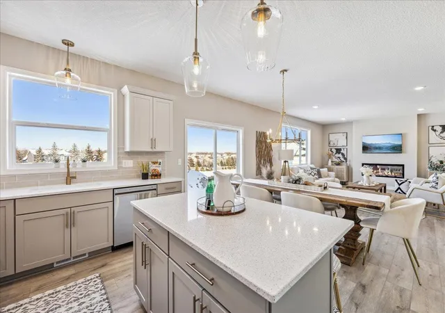 Photo 3 of Single family home for sale at 15781 Aquila Ave, Savage, MN 55378 | MLS# 7116220 | Listing updated on 2026-09-11