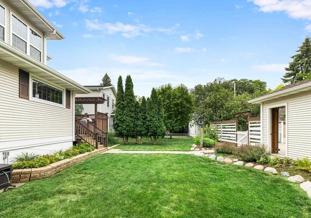Photo 3 of Sale Pending at 1205 6th Street S, Fargo, ND 58103 | MLS# 7116317 | Listing updated on 2026-09-10