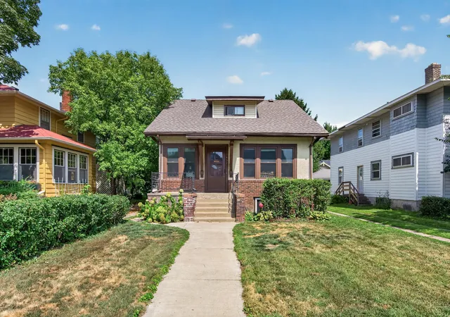 Photo 1 of Multi family home for sale at 1437 Minnehaha Ave W, Saint Paul, MN 55104 | MLS# 7116470 | Listing updated on 2026-09-15