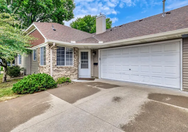 Photo 2 of Single family home for sale at 539 Lovell Ave, Saint Paul, MN 55113 | MLS# 7116591 | Listing updated on 2026-09-11