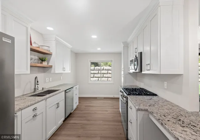 Photo 3 of Condo for sale at 5237 Balmoral Ln, Minneapolis, MN 55437 | MLS# 7116753 | Listing updated on 2026-09-13