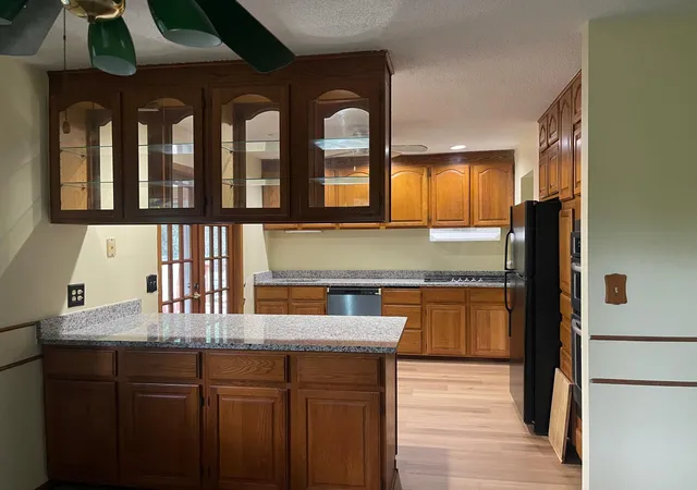 Photo 3 of Single family home for sale at 8914 37th Street N, Lake Elmo, MN 55042 | MLS# 7117092 | Listing updated on 2026-09-12