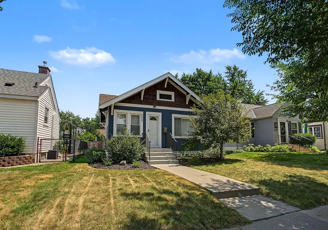 Photo 2 of Single family home for sale at 5433 43rd Avenue S, Minneapolis, MN 55417 | MLS# 7117095 | Listing updated on 2026-09-13
