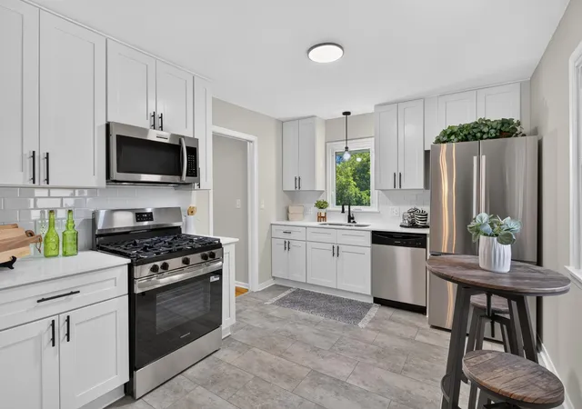 Photo 1 of Single family home for sale at 7070 Claude Ave, Inver Grove Heights, MN 55076 | MLS# 7117182 | Listing updated on 2026-09-17