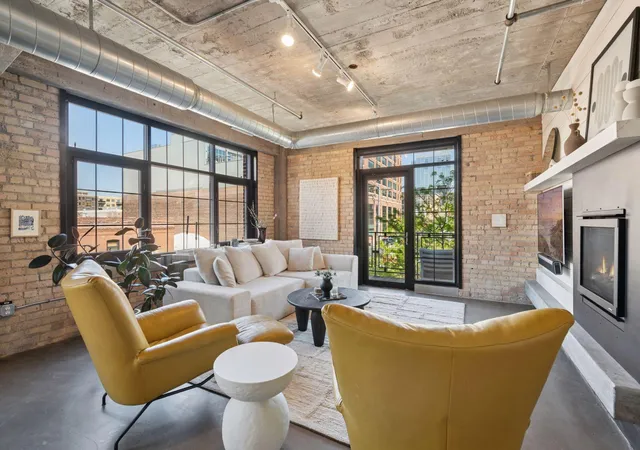 Photo 2 of Condo for sale at 525 N 3rd Street #306, Minneapolis, MN 55401 | MLS# 7117199 | Listing updated on 2026-09-15