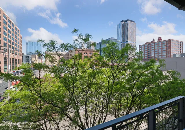 Listing Photo 5 - Condo for sale in building located at 525 N 3Rd St, Minneapolis, MN 55401 - Unit #306