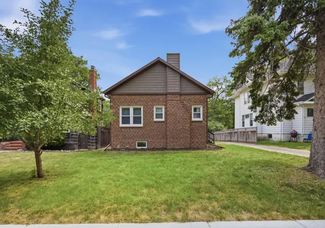 Photo 2 of Sale Pending at 618 6th Street S, Moorhead, MN 56560 | MLS# 7117352 | Listing updated on 2026-09-10