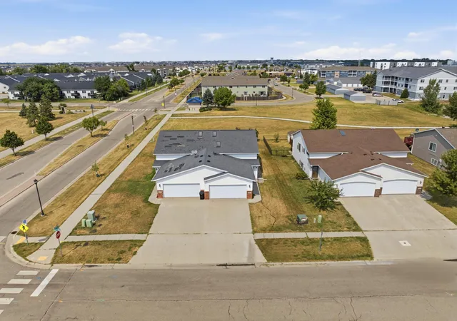 Photo 3 of Sale Pending at 812 34th Avenue W, West Fargo, ND 58078 | MLS# 7117394 | Listing updated on 2026-09-10