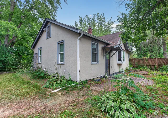 Photo 2 of Sale Pending at 835 W 2nd Street, Rush City, MN 55069 | MLS# 7118021 | Listing updated on 2026-09-11