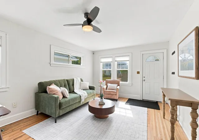 Photo 2 of Sale Pending at 2841 36th Avenue S, Minneapolis, MN 55406 | MLS# 7118027 | Listing updated on 2026-09-15