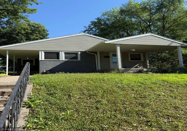 Photo 2 of Single family home for sale at 618 29th Avenue N, Minneapolis, MN 55411 | MLS# 7118219 | Listing updated on 2026-09-11
