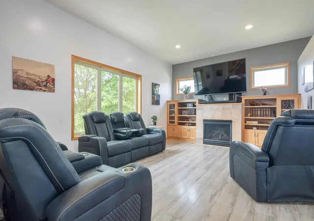 Photo 3 of Sale Pending at 890 160th Lane Nw, Andover, MN 55304 | MLS# 7118270 | Listing updated on 2026-09-15