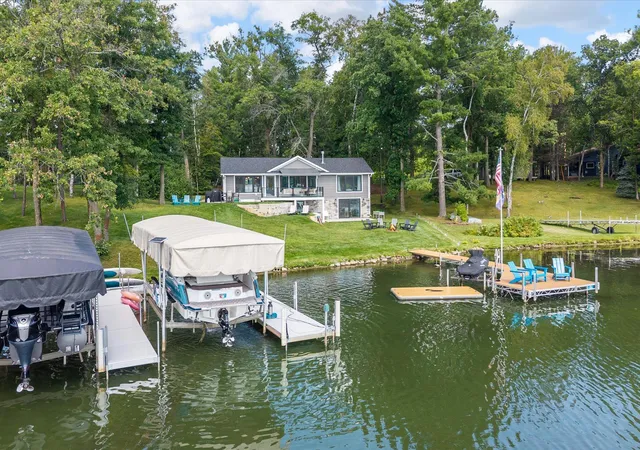 Photo 2 of Sale Pending at 16161 Pine Lure Dr, Crosslake, MN 56442 | MLS# 7118589 | Listing updated on 2026-09-10