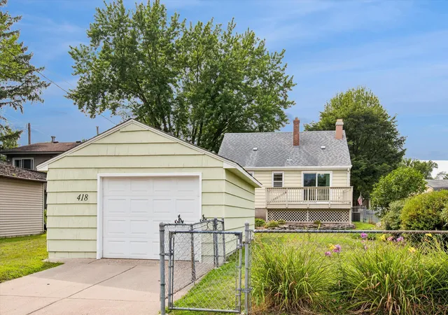 Photo 3 of Sale Pending at 418 17th Avenue N, South Saint Paul, MN 55075 | MLS# 7118685 | Listing updated on 2026-09-15
