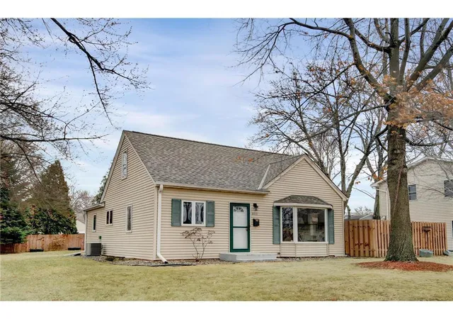 Photo 1 of Single family home for sale at 8011 1st Avenue S, Minneapolis, MN 55420 | MLS# 7118858 | Listing updated on 2026-09-18