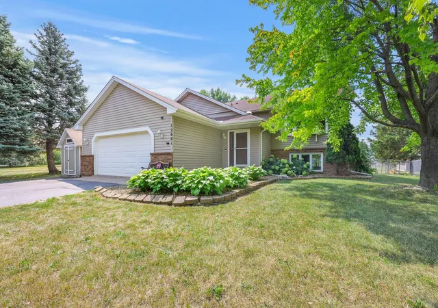 Photo 2 of Single family home for sale at 12601 92nd Place N, Maple Grove, MN 55369 | MLS# 7118875 | Listing updated on 2026-09-08