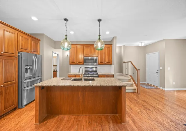 Photo 3 of Single family home for sale at 7745 Madelyn Crk Dr, Victoria, MN 55386 | MLS# 7119002 | Listing updated on 2026-09-14