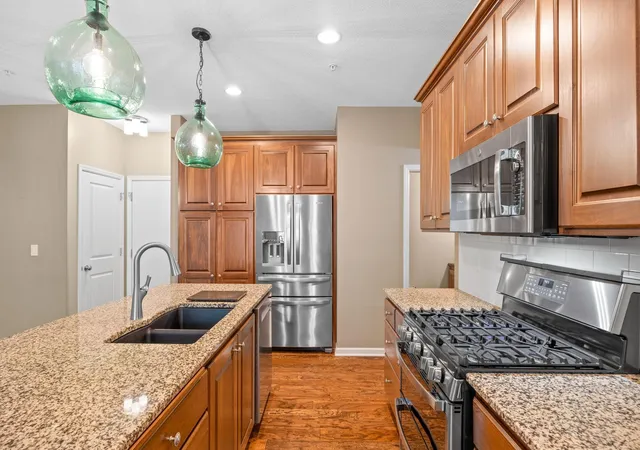 Photo 4 of Single family home for sale at 7745 Madelyn Crk Dr, Victoria, MN 55386 | MLS# 7119002 | Listing updated on 2026-09-14