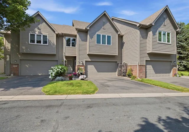 Photo 1 of Sale Pending at 5414 Rowland Park Rd, Hopkins, MN 55343 | MLS# 7119095 | Listing updated on 2026-09-25