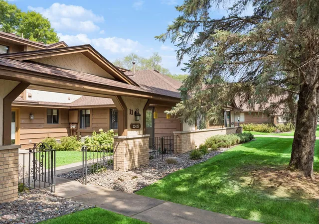 Photo 3 of Condo for sale at 23 126th Lane Nw, Minneapolis, MN 55448 | MLS# 7119115 | Listing updated on 2026-09-13