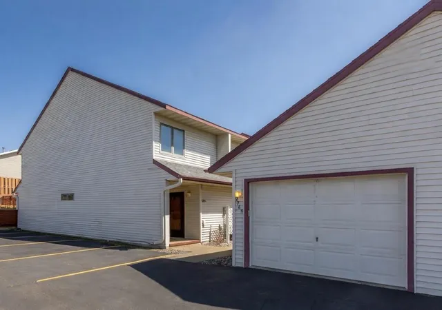 Photo 1 of Single family home for sale at 2759 Charles Ct Nw, Rochester, MN 55901 | MLS# 7119134 | Listing updated on 2026-09-10