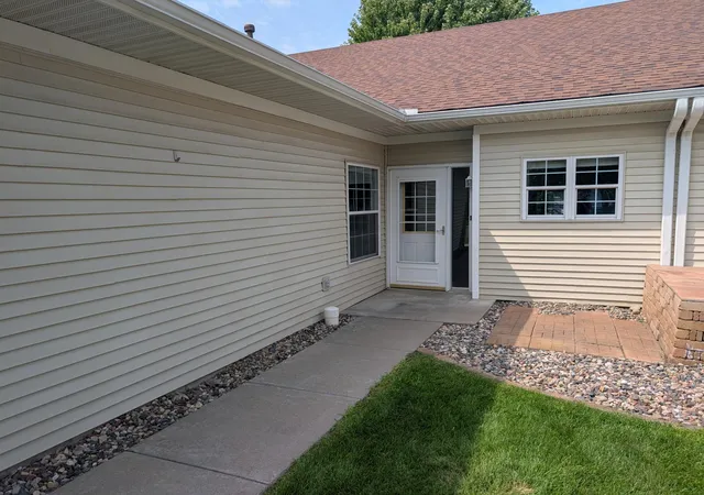 Photo 2 of Single family home for sale at 2203 Foxglove Way, Hudson, WI 54016 | MLS# 7119144 | Listing updated on 2026-09-11