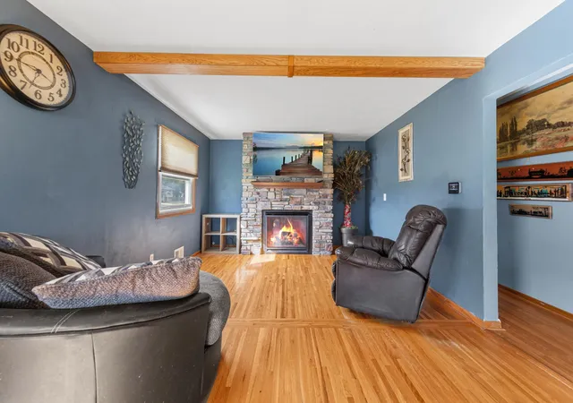 Photo 2 of Single family home for sale at 706 17th Street Ne, Owatonna, MN 55060 | MLS# 7119148 | Listing updated on 2026-09-15