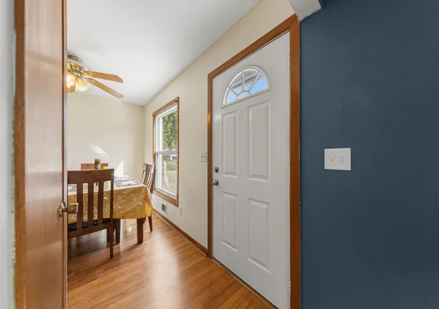 Photo 3 of Single family home for sale at 706 17th Street Ne, Owatonna, MN 55060 | MLS# 7119148 | Listing updated on 2026-09-15
