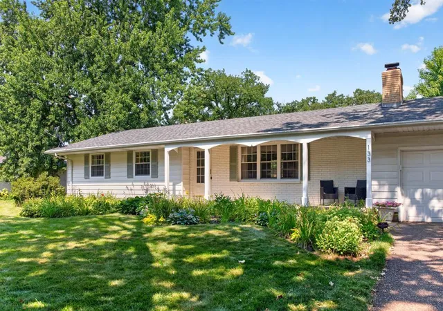 Photo 2 of Single family home for sale at 133 Craig Way Ne, Minneapolis, MN 55432 | MLS# 7119727 | Listing updated on 2026-09-14