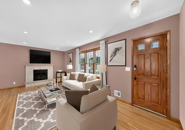 Photo 3 of Single family home for sale at 133 Craig Way NE, Minneapolis, MN 55432 | MLS# 7119727 | Listing updated on 2026-09-14